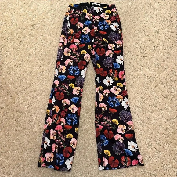 Timeless Blossom RMP bootcut pant  by Alice and Olivia size 0 - Picture 2 of 4